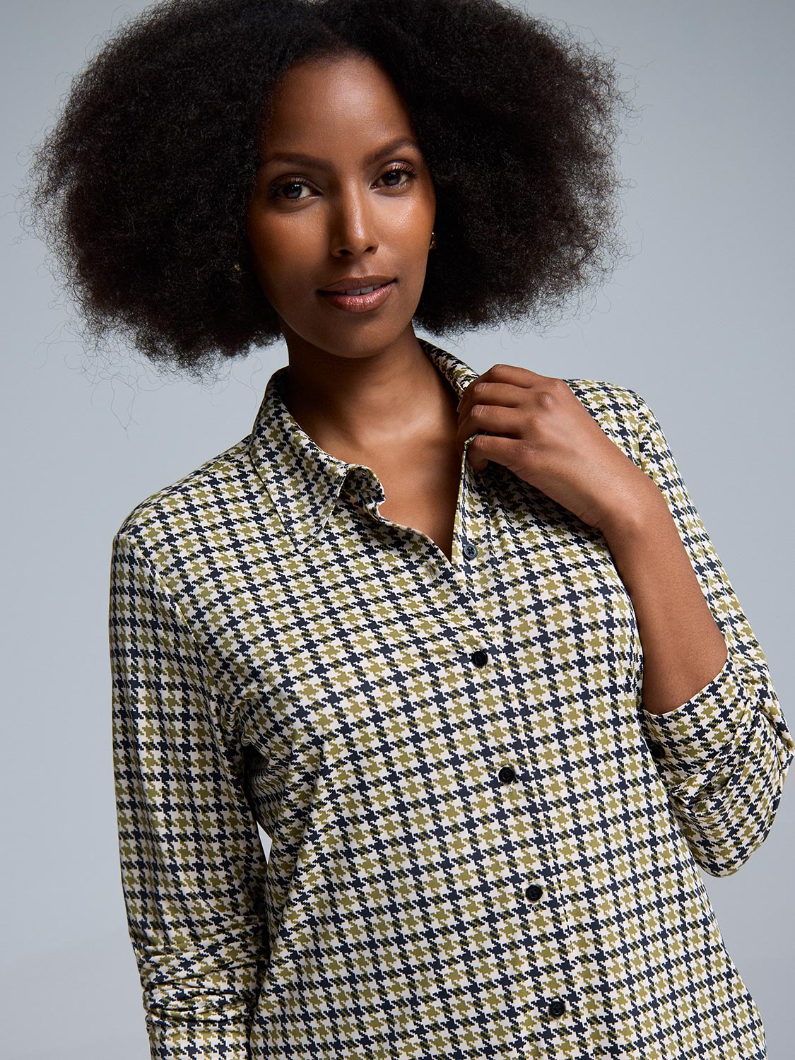 Houndstooth Button-Front Classic Blouse