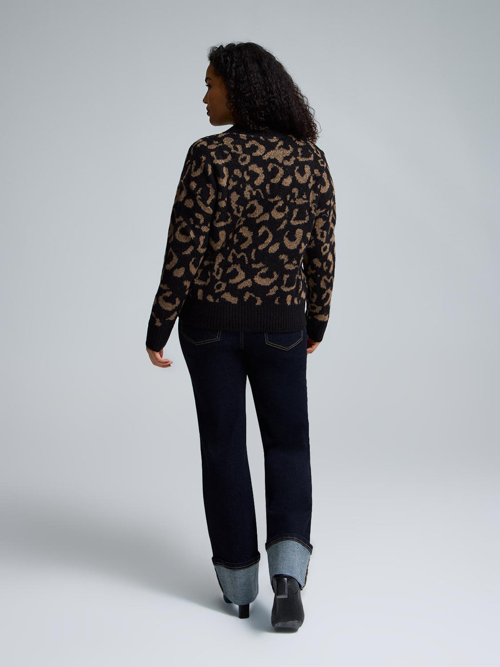 Animal Print Jacquard V-Neck Sweater