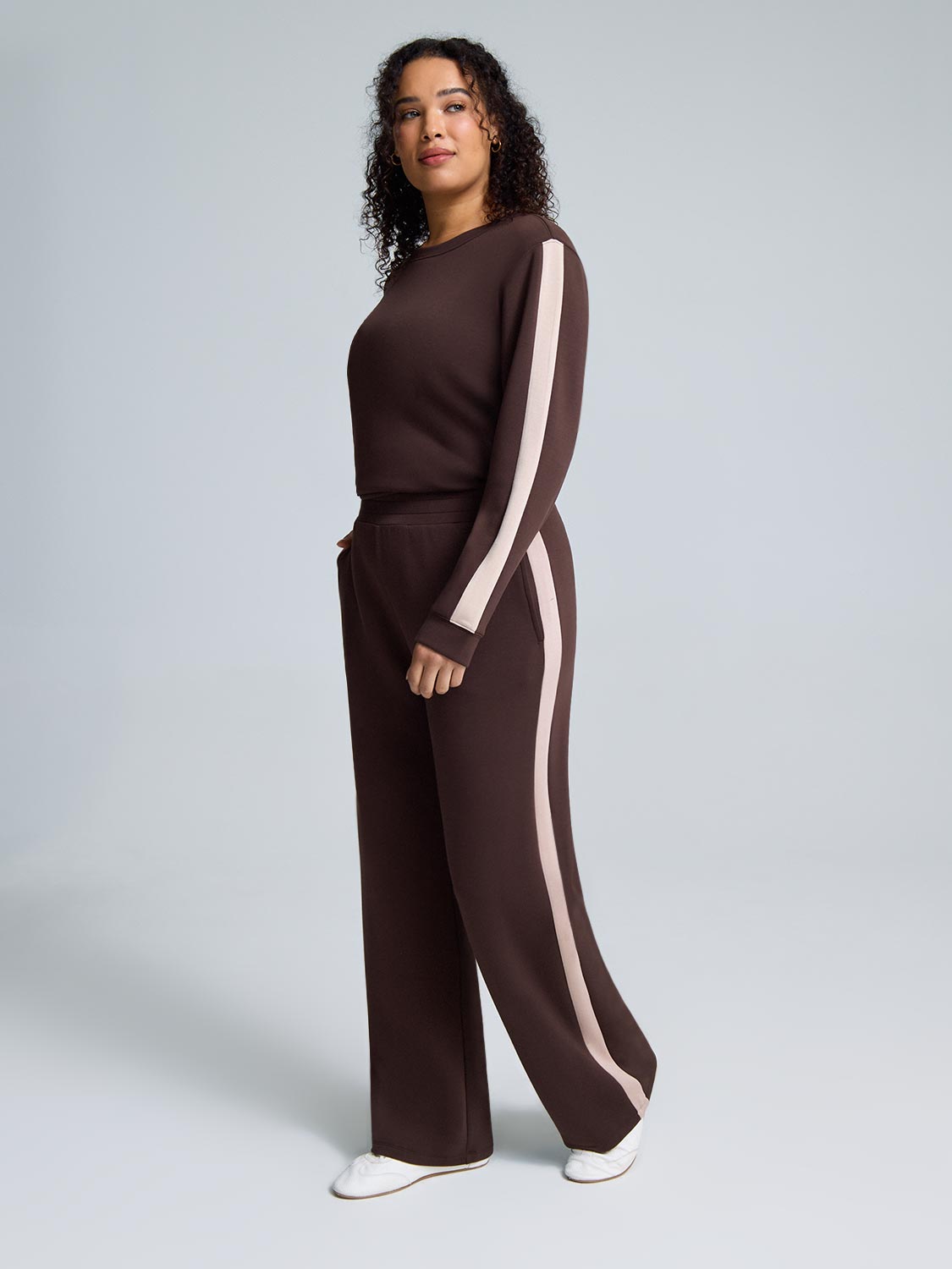 Cloud Fleece Contrast Stripe Wide-Leg Pants
