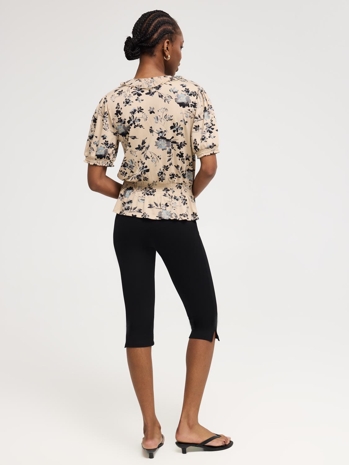 Textured Floral Print V-Neck Top