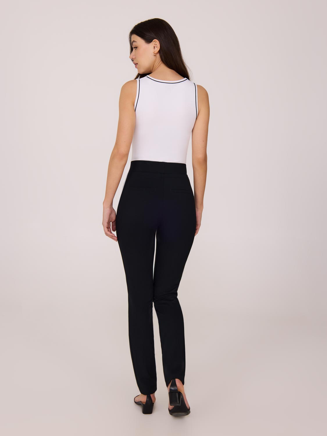Lightweight Slim Leg Pants