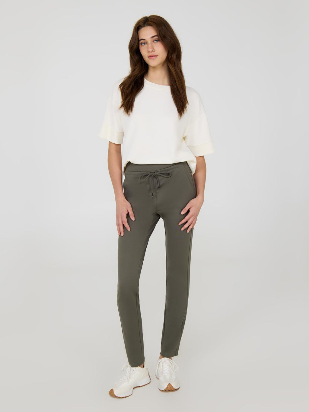 Lightweight Slim Leg Pants