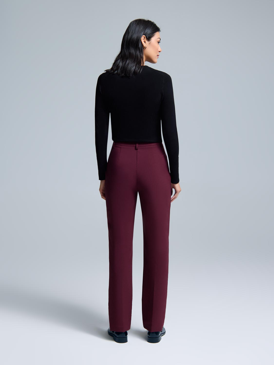 Mid-Rise Straight Leg Stretch Pants