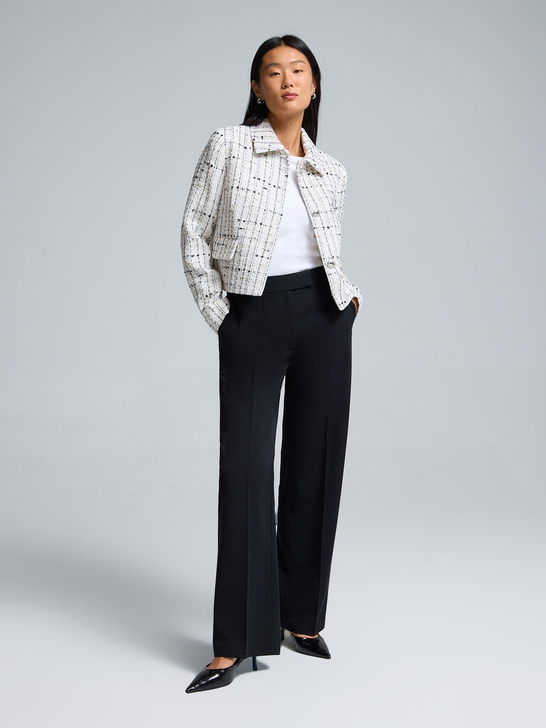 Collared Cropped Boucle Blazer