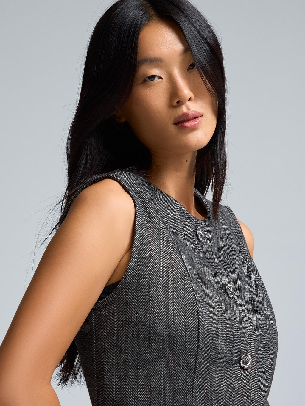 4-Button Striped Jacquard Vest