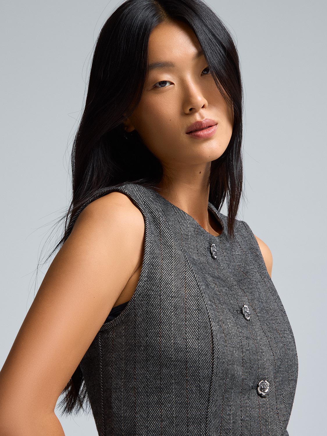 4-Button Striped Jacquard Vest