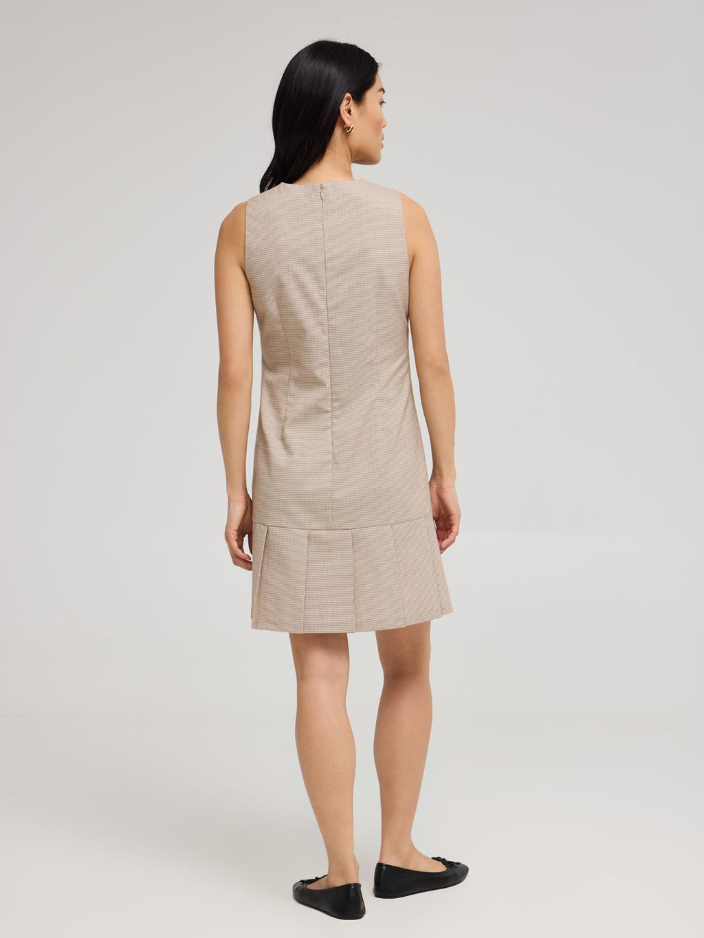 Sleeveless Mini Check Pleated Hem Dress