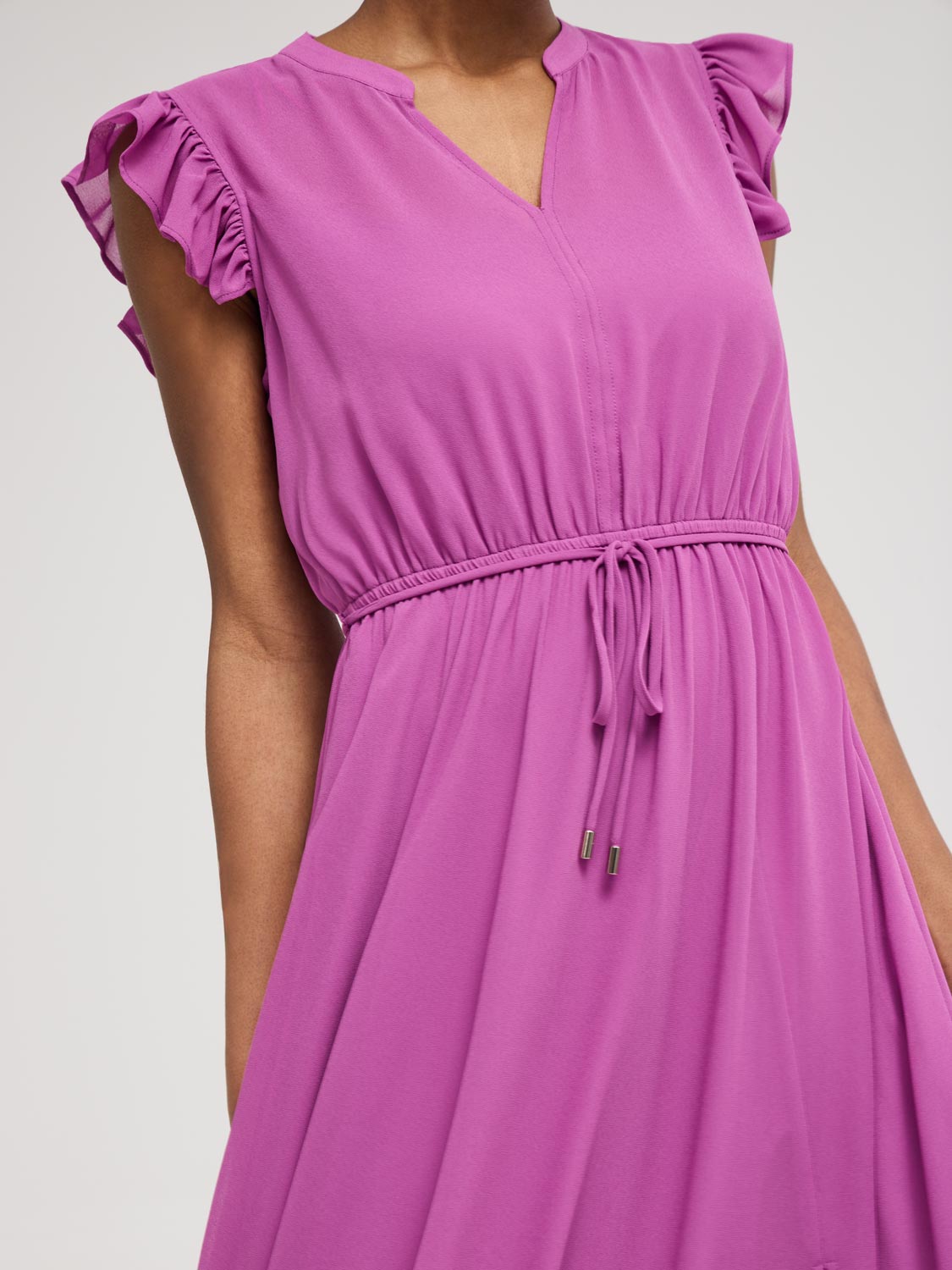 Sleeveless Split Neck Chiffon Midi Dress