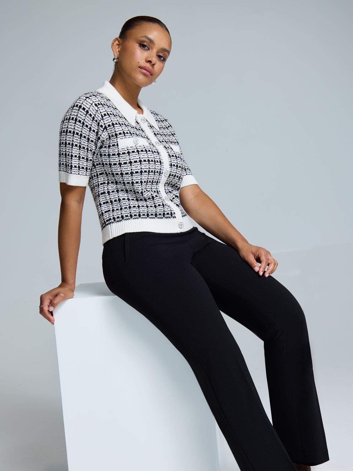 Short Sleeve Button-Up Boucl? Sweater