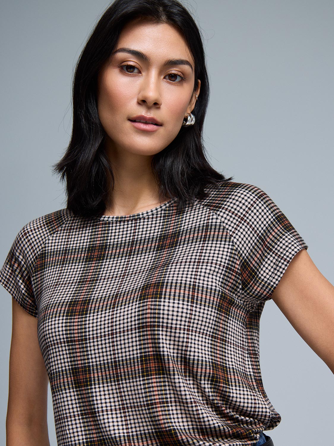 Short Raglan Sleeve Plaid T-Shirt